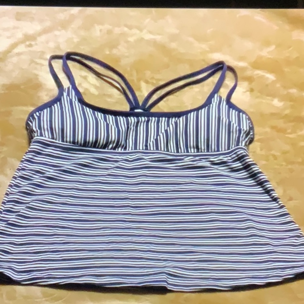 Mossimo Tankini Top Small NWOT SW-17